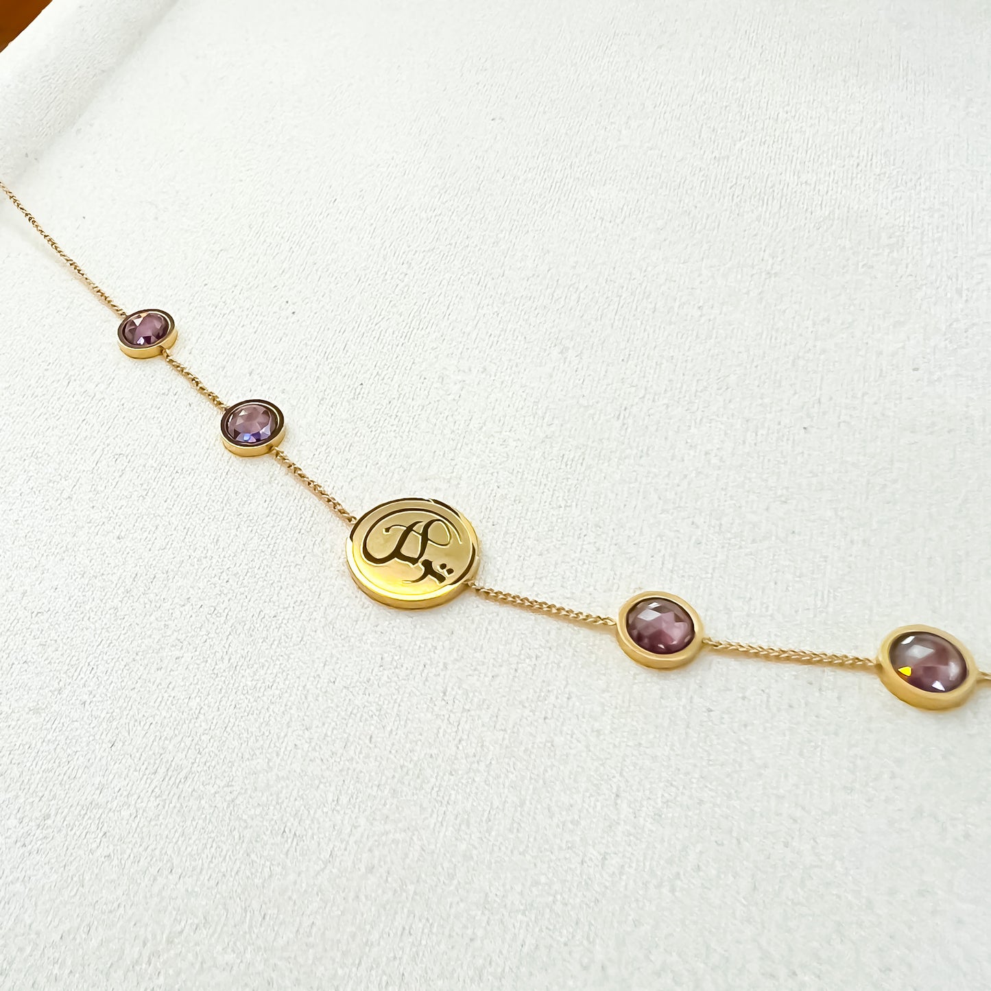 Reliance (تَوَكُّل | Tawakkul) Choker Necklace