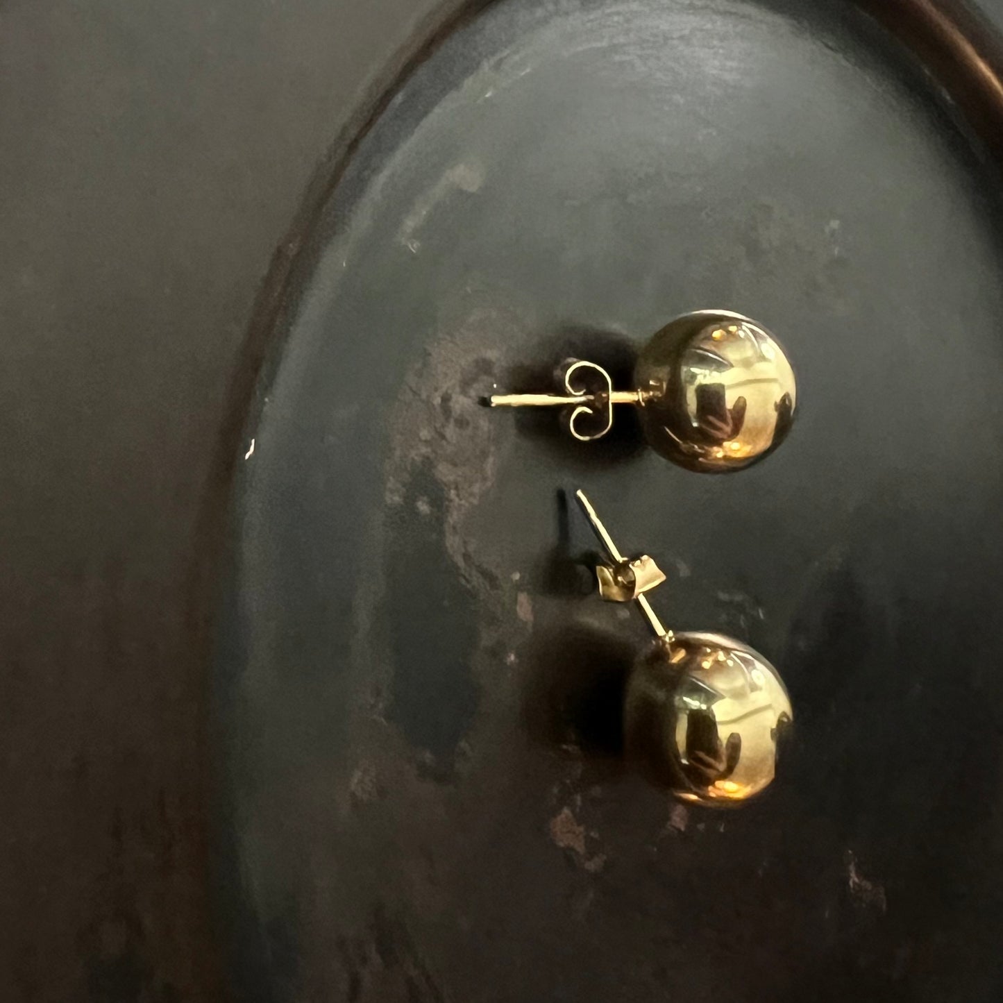 Oversized Button Studs