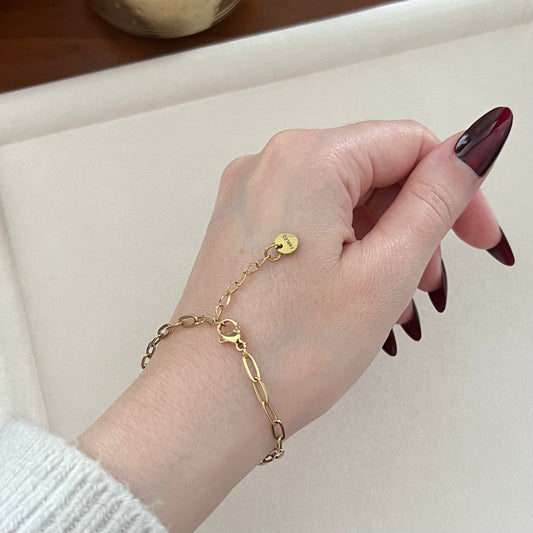 Thin Paperclip Bracelet