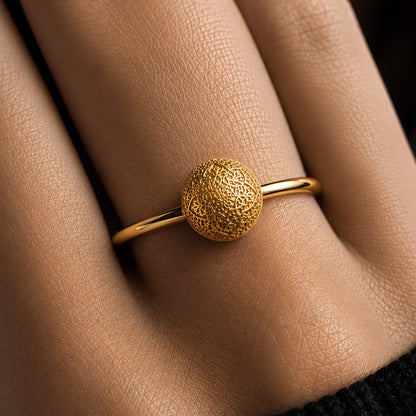 Golden Cluster Ring